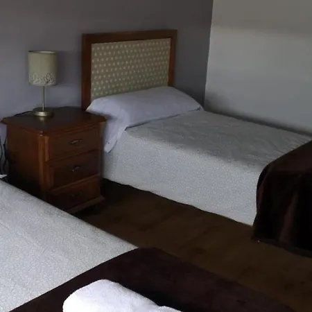 Apartamento Rua Maior Sarria