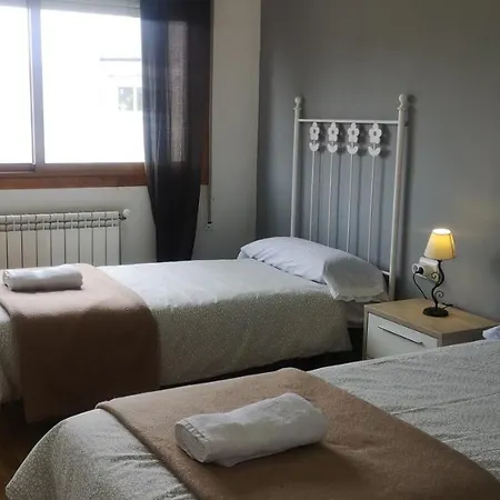 Apartamento Rua Maior Sarria